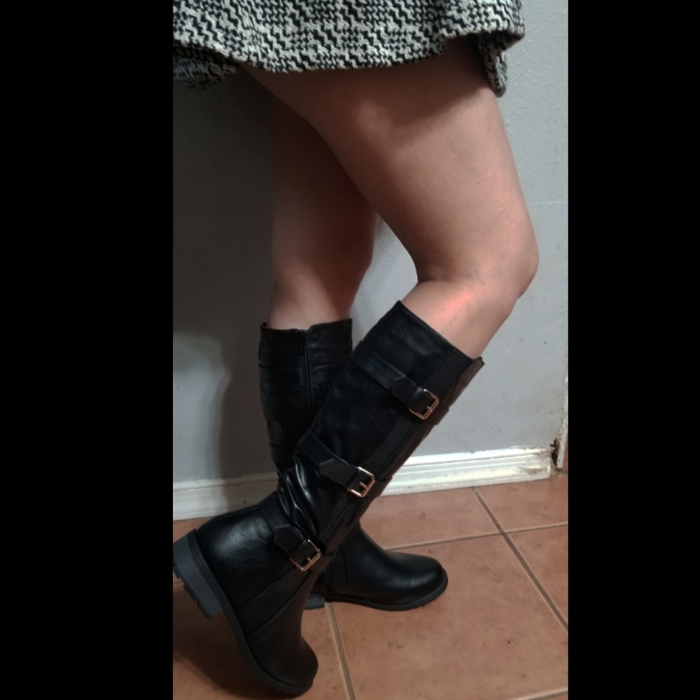 Alexa Buckle Knee High Motorcycle  Boots - Picture 6 of 9